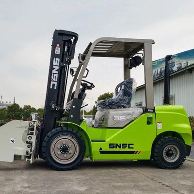 Side Shifter 4x4 Forklift YUNNEI Engine 3500kg Small Off Road Forklift
