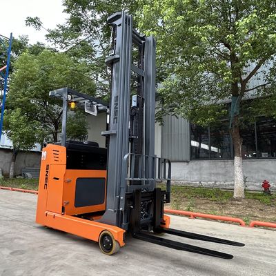 SNSC 2000kg Camión eléctrico de alcance con motor de CA con triplex de mástil de 7.5m